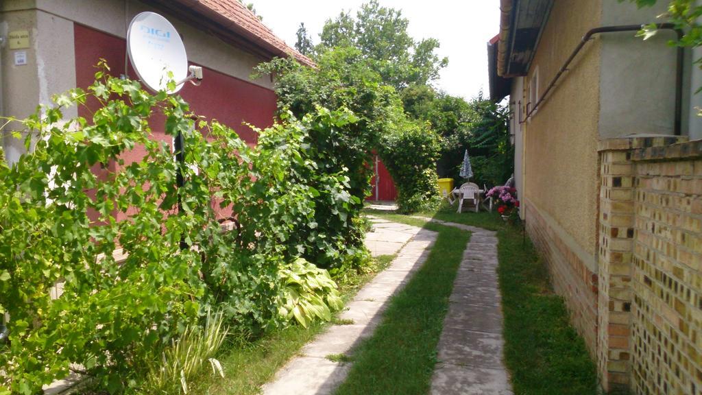 Boris Apartman Lejlighed Gyula Eksteriør billede